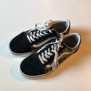 Vans old skool skate shoe in Camo